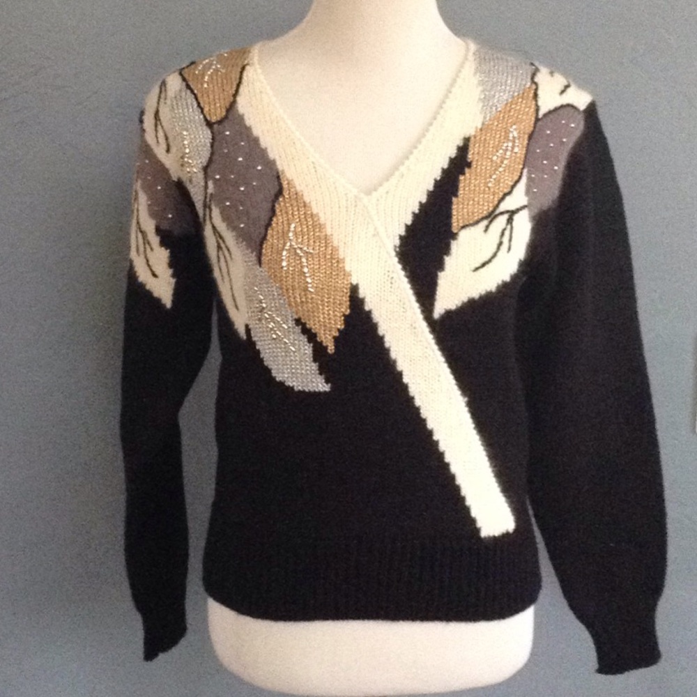 Jaclyn Smith vintage sweater